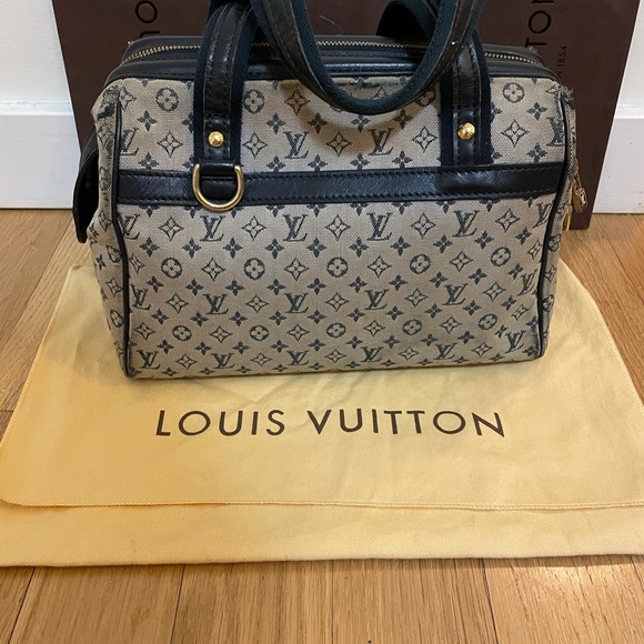 LOUIS VUITTON Monogram Canvas Josephine PM Bag - Picture 10 of 10
